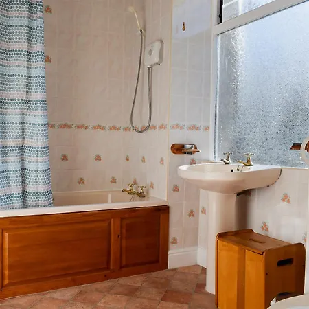 Ferienhaus Alexandra *